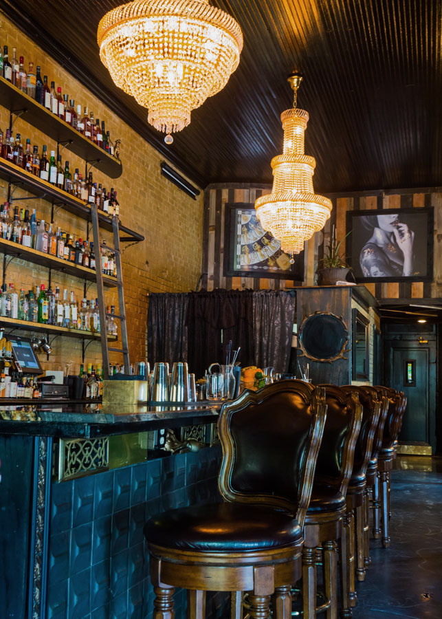 Renaissance7_Commercial_properties_Bar_KurtWalker.jpg