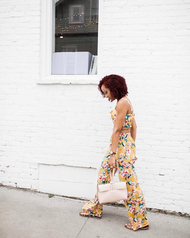 I have a new found love for Target. They've definitely been coming through with the spring florals! | PC-@catherinetrumanphoto
-
-
#styleinspiration #instafashion #blogger #love #style #fashion #ootd #nashville #beautiful #nashvilleblogger #fashionin