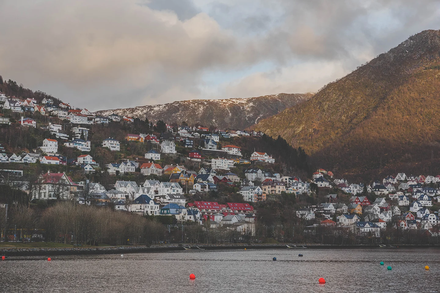 Bergen_Norway_Day1_10-3-17_TAL-23.jpg