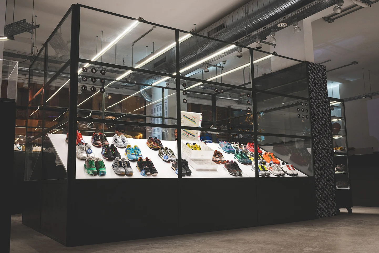 adidas_ZX_TheRootsOfRunningExhibition_London_22-11-18-20.jpg