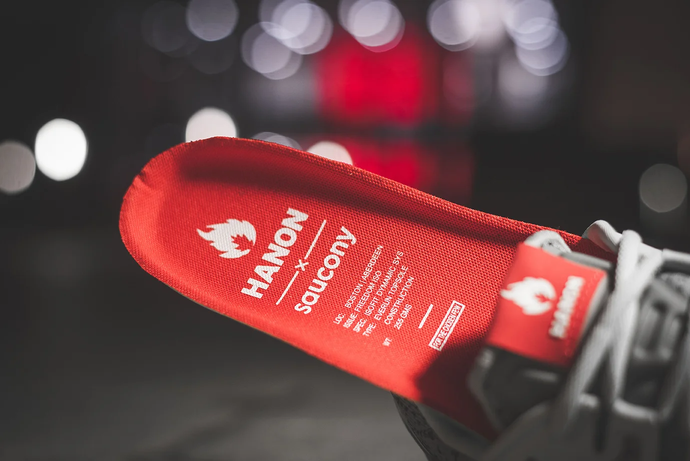 HANON_x_Saucony_FreedomISO_Granite_PressImages_8.jpg