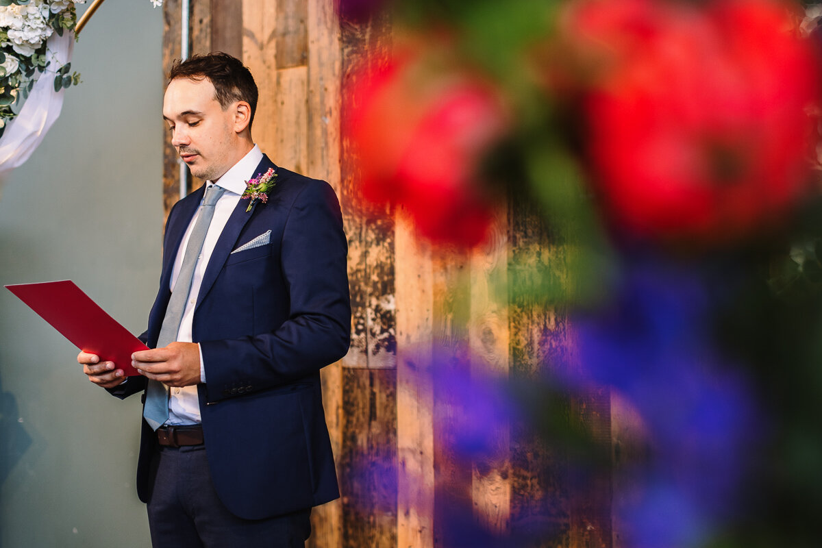 Colourful Brewhouse Pub Wedding in Milton Keynes-13.jpg