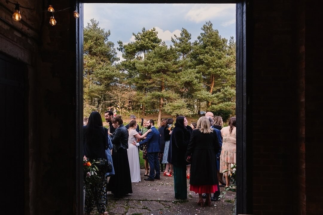 I love stepping back from a scene to take it all in. One of my faves from Emily + Stephens wedding @woodhallfarmthecowshed Can&rsquo;t wait to be back there this summer!
⠀⠀⠀⠀⠀⠀⠀⠀⠀
⠀⠀⠀⠀⠀⠀⠀⠀⠀
⠀⠀⠀⠀⠀⠀⠀⠀⠀
#codsallweddingphotographer #cowshedwedding #barnw
