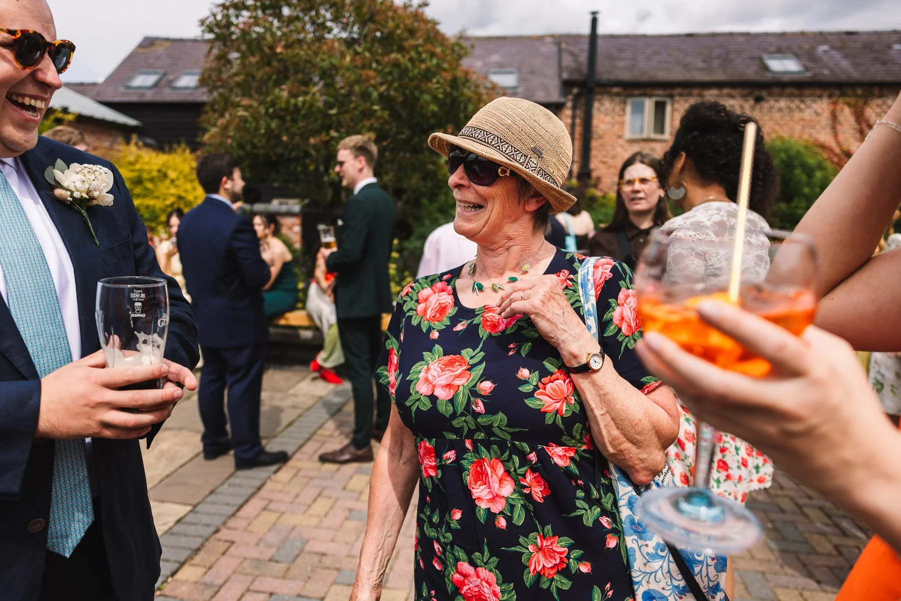 Bromwich Park Wedding Kate Jackson Photography-70.jpg (Copy)