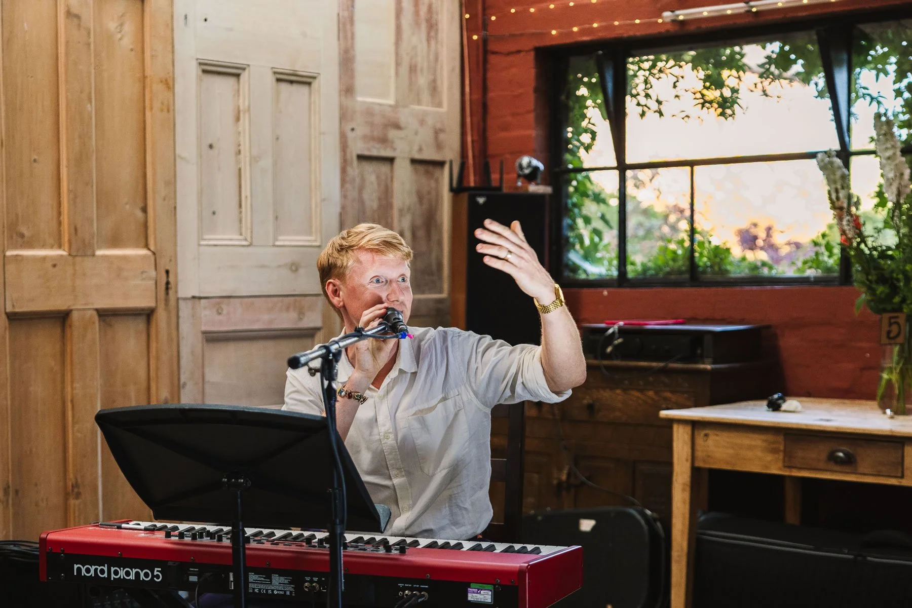 Bromwich Park Wedding Kate Jackson Photography-149.jpg (Copy)