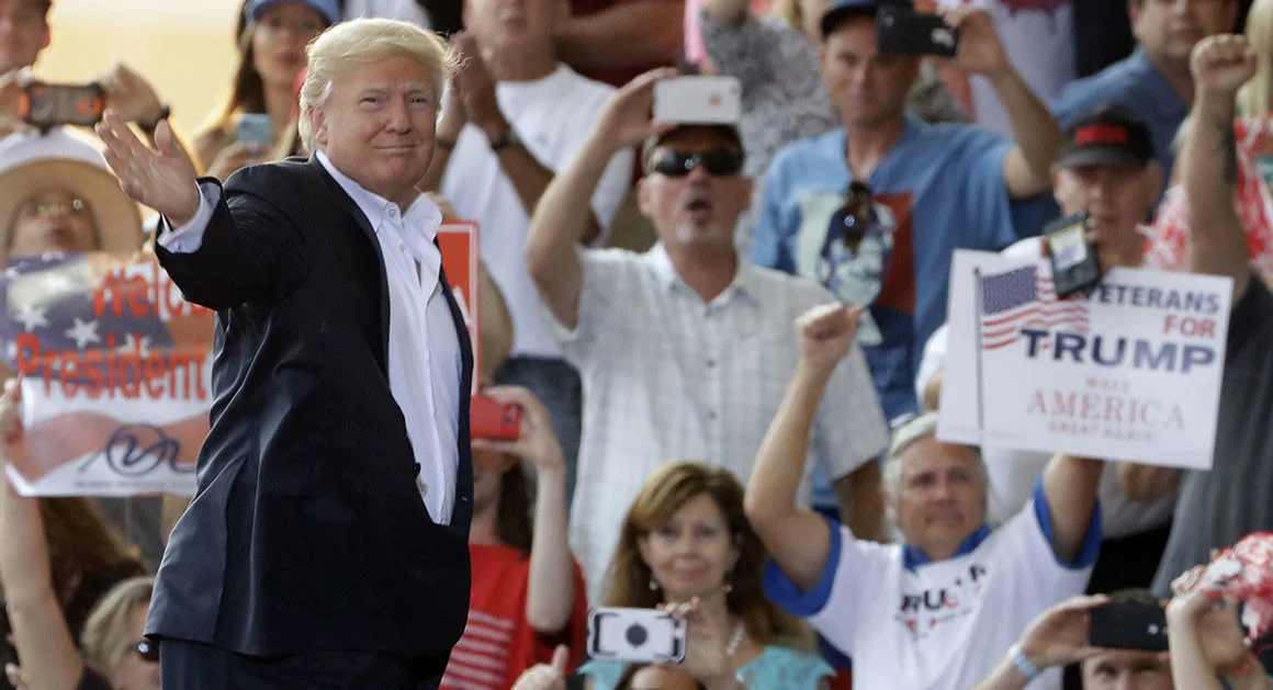 Flynn fallout shows limits of Trump's rhetorical dance by Luke Perry and Zach Merchant