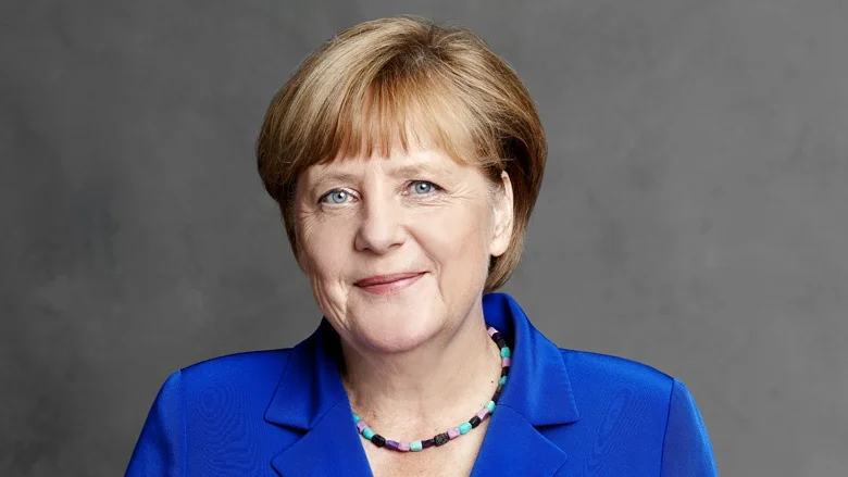  Merkel: The Safe Bet for September? By Richard R. Moeller