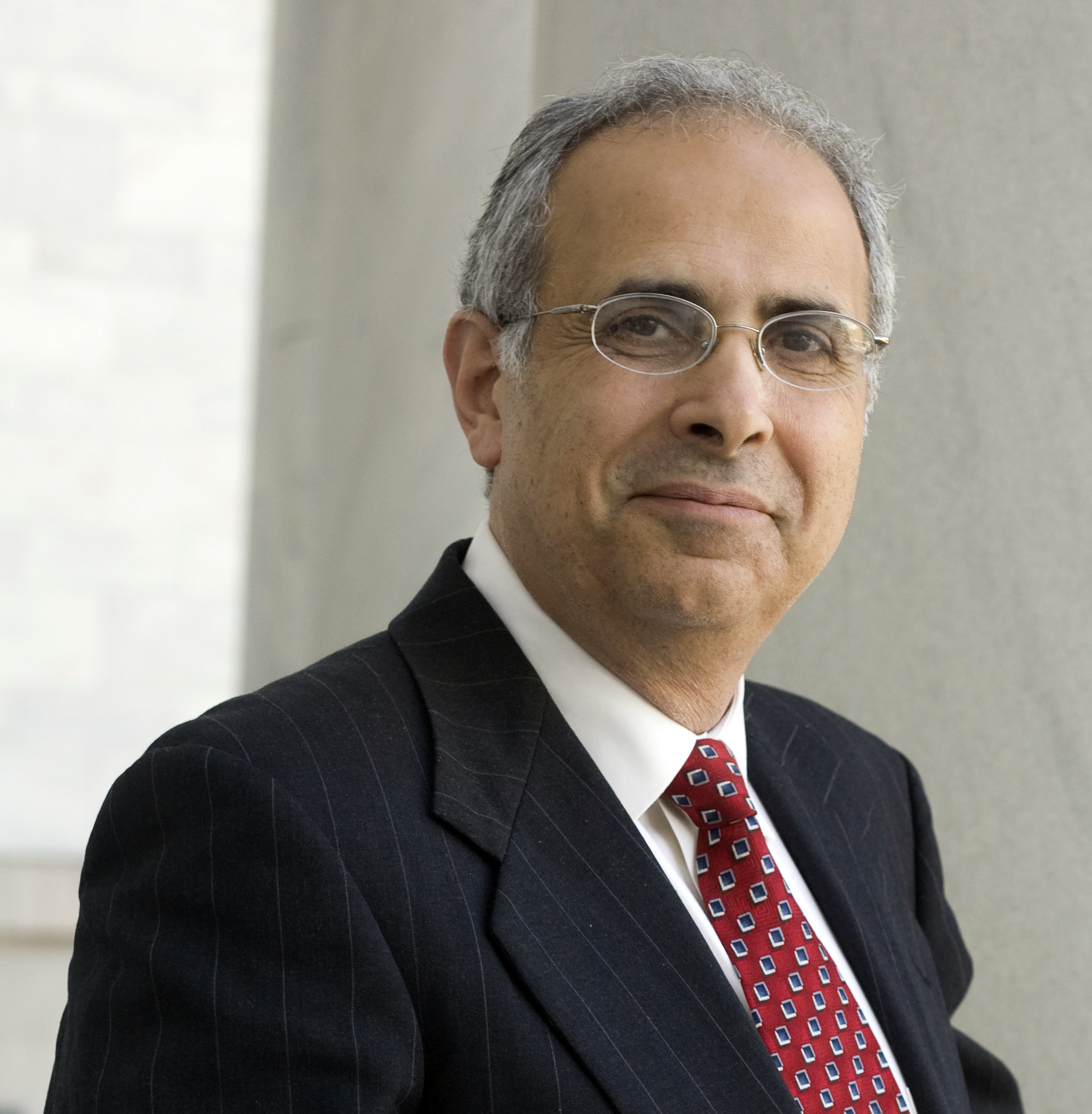 Midterm Election Briefing at Washington Foriegn Press Center By John Zogby  