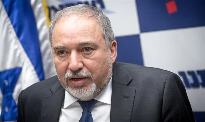 Avigdor Liberman (Photo by Miriam Alster)