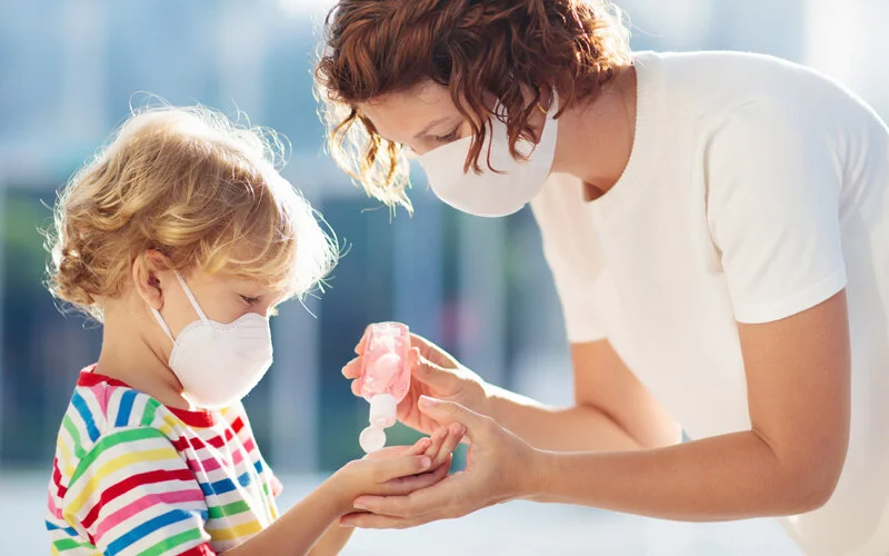 I’m fully vaccinated – should I keep wearing a mask for my unvaccinated child? By Nancy Jecker