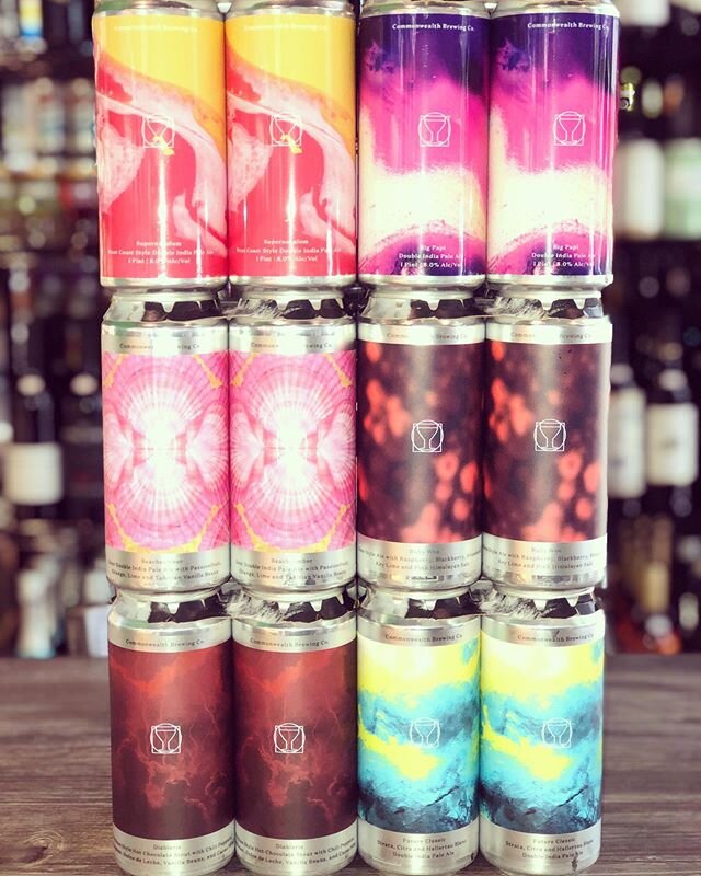 New drops from @commonwealthbrewco!
.
~~ Diablerie Mexican Style Hot Chocolate Imperial Stout w/ Chili 🌶Peppers, Cinnamon, Dulce de Leche, Vanilla Beans, &amp; Cocoa Nibs
~~ Future Classic Double NEIPA w/ Strata, Citra, &amp; Hallertau Blanc hops
~~