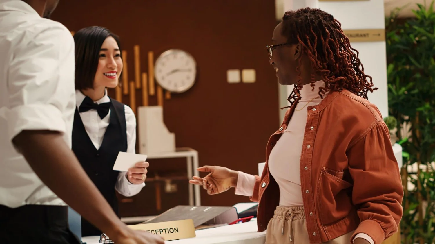 How Strata Boards Negotiate Hospitality Management Contracts in Canada