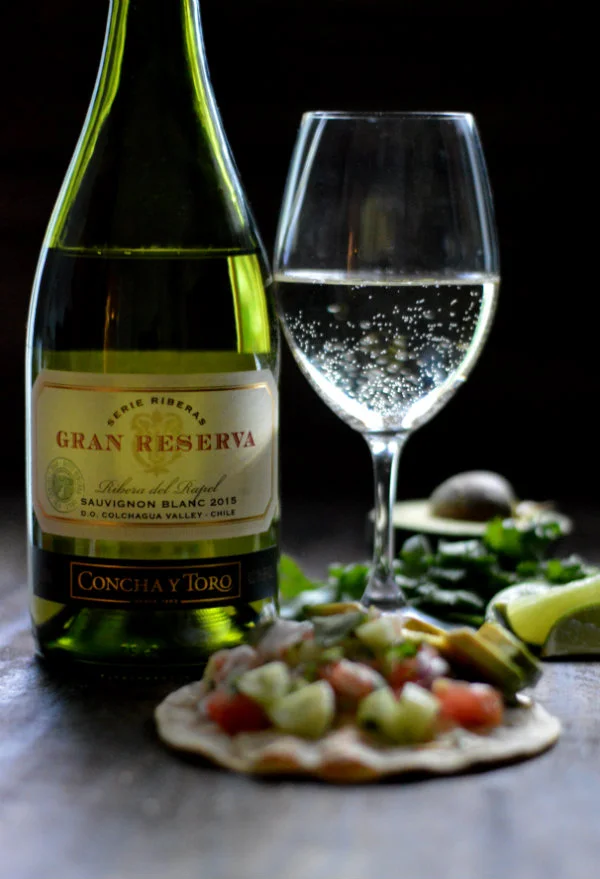 Concha y Toro Gran Reserva Sauvignon Blanc makes an amazing pairing to shrimp ceviche tacos| CaretoPair.com