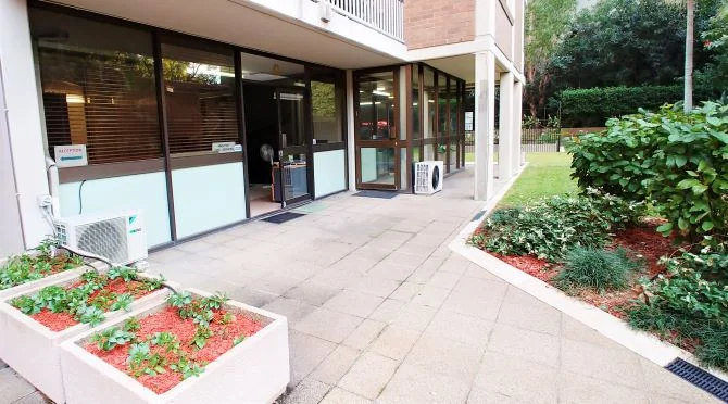Office 9a entrance v2 small.jpg