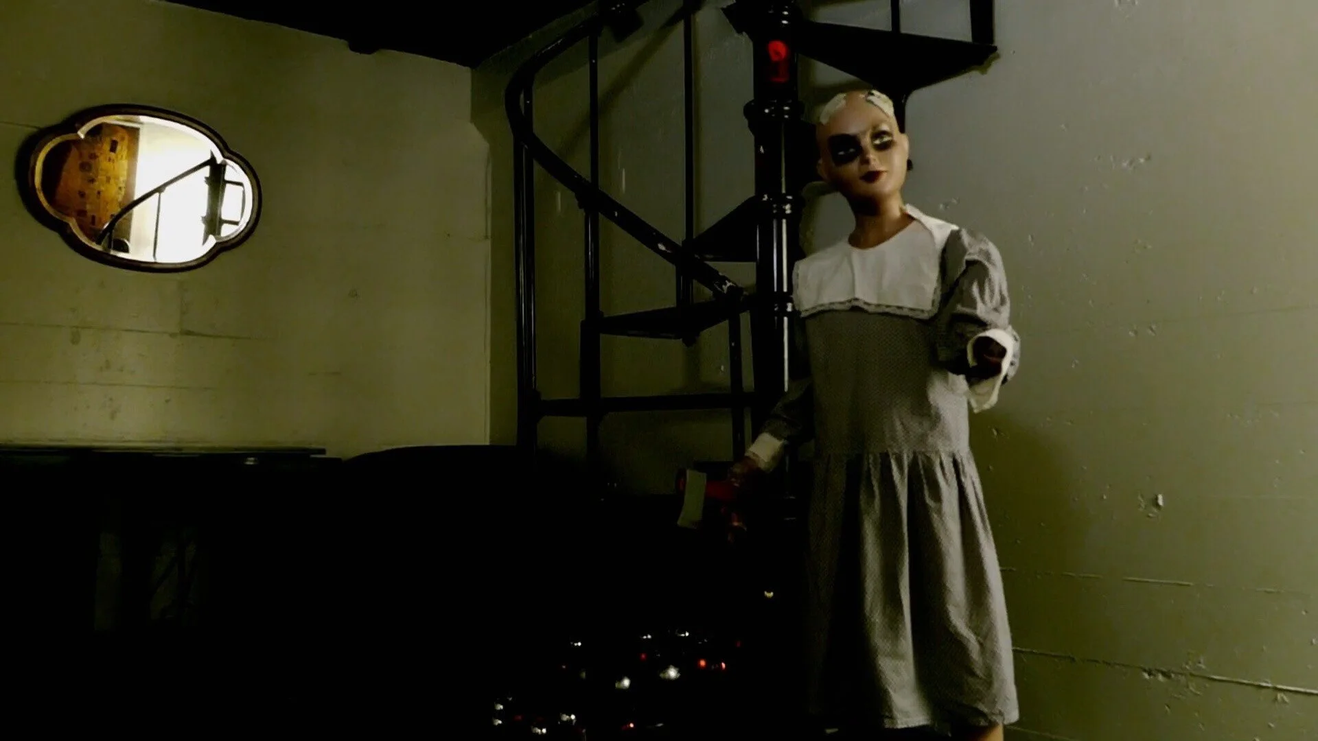 Roxanne - Kelly Hughes