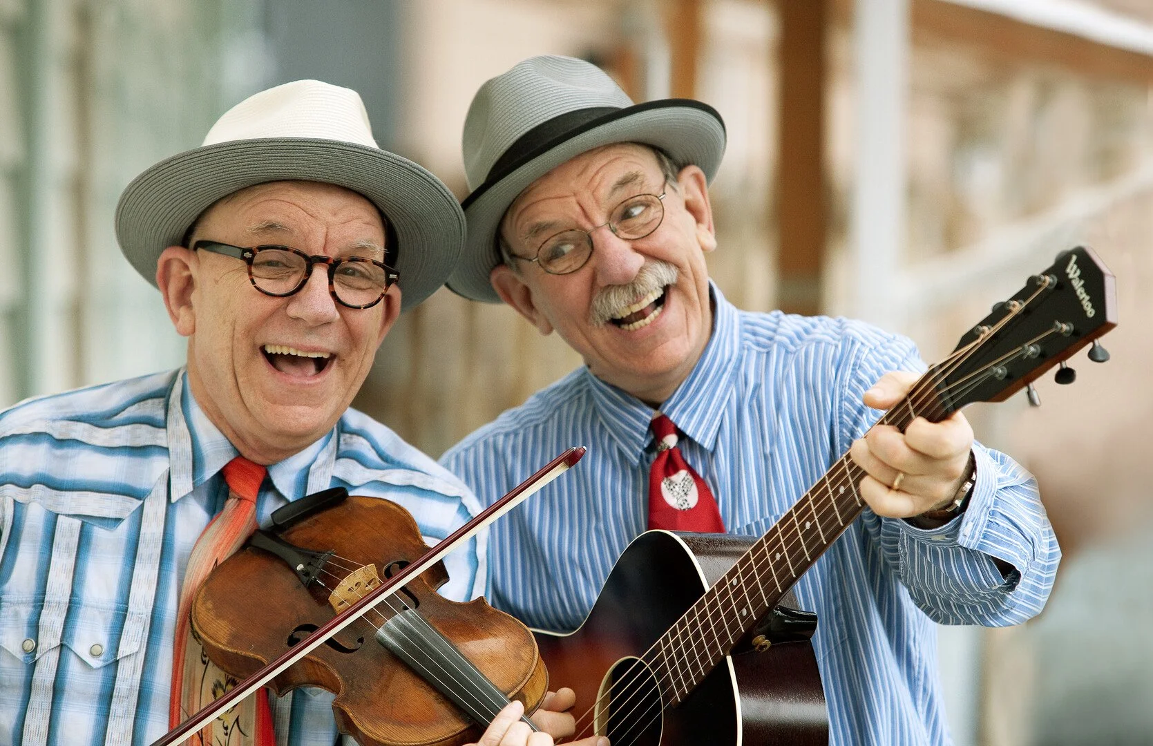 The Canote Twins - Larry Edelman