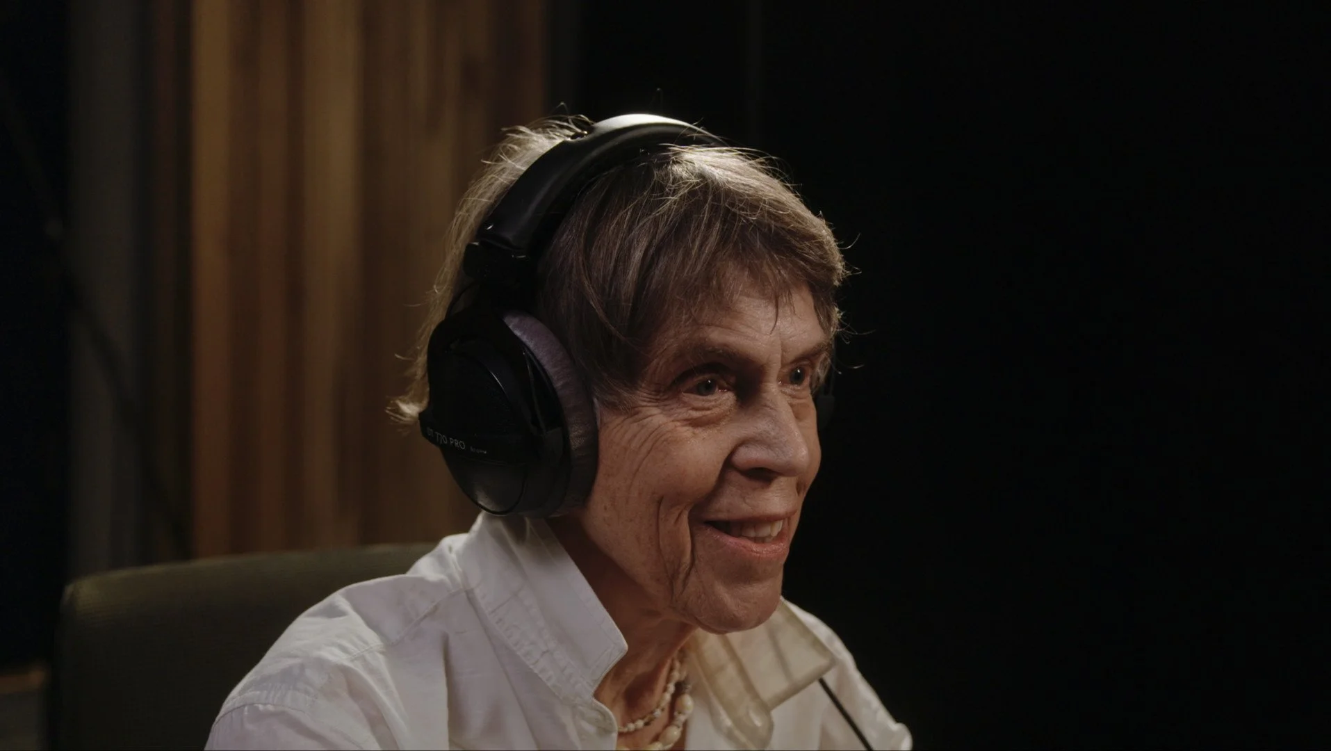 Ringing Silence - Claudio Emanuele Hofer