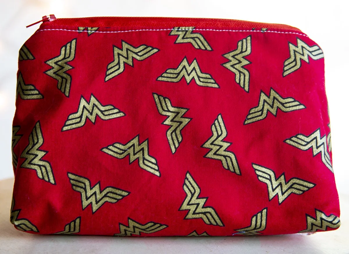 Wonder Woman 7in makeup bag.jpg