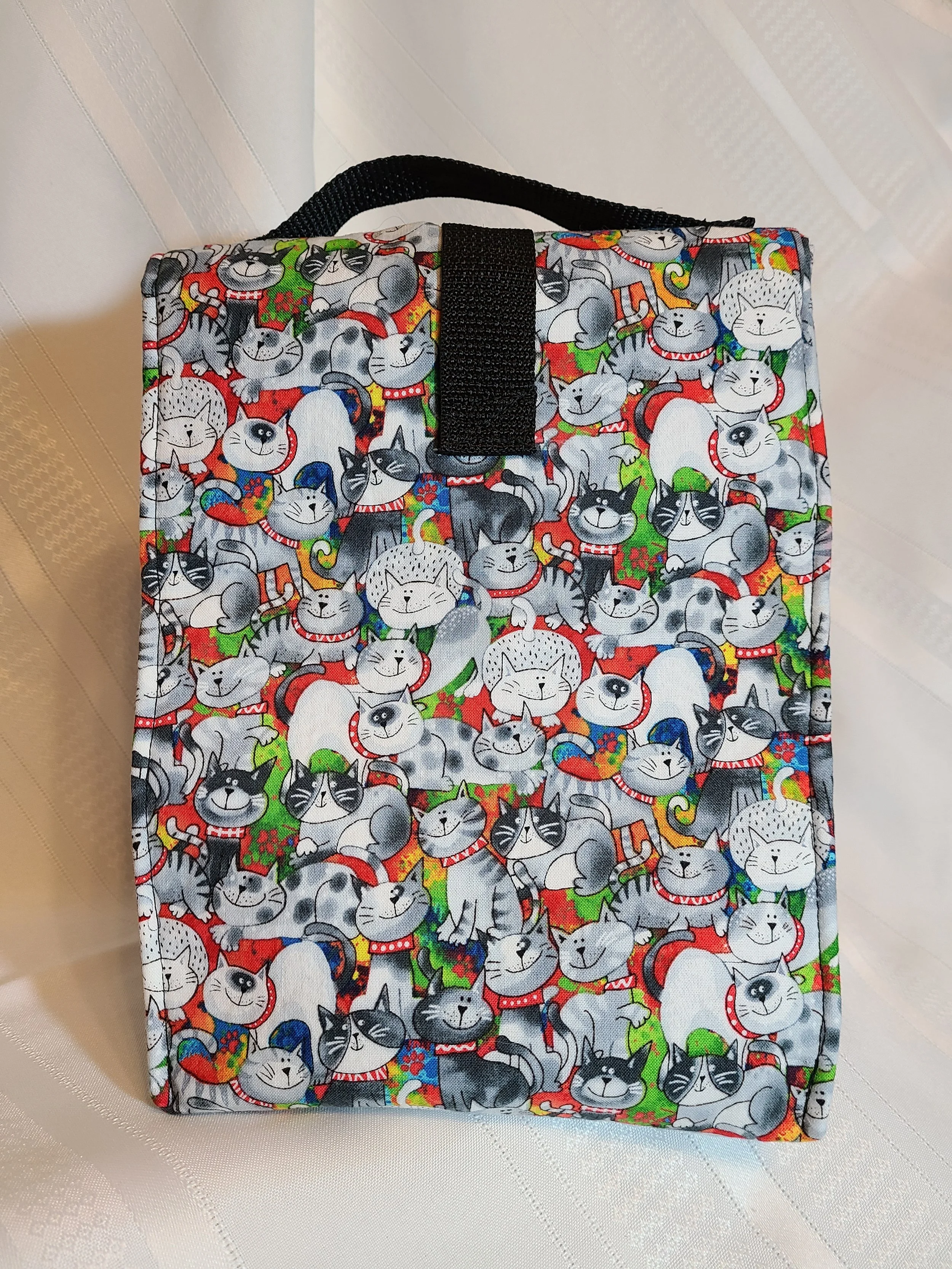 Happy Cats Lunch bag2.jpg