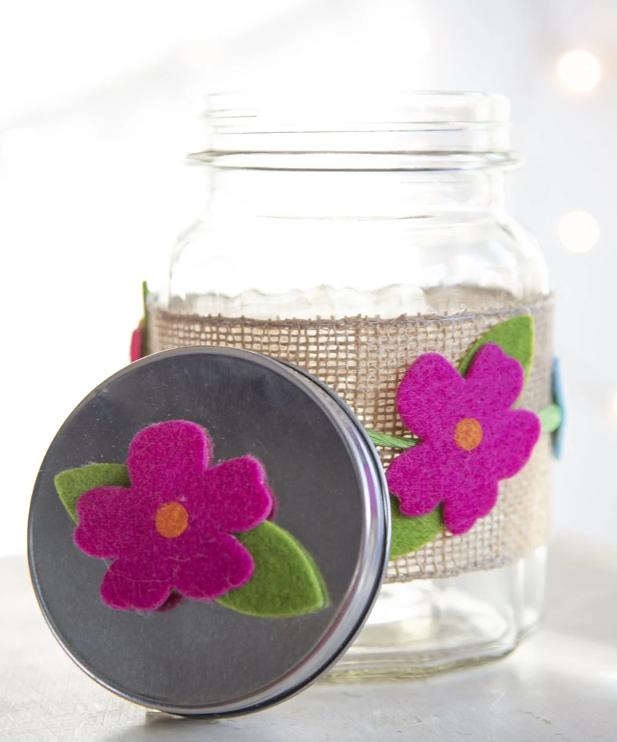 Burlap and Felt decorative Jar.jpg