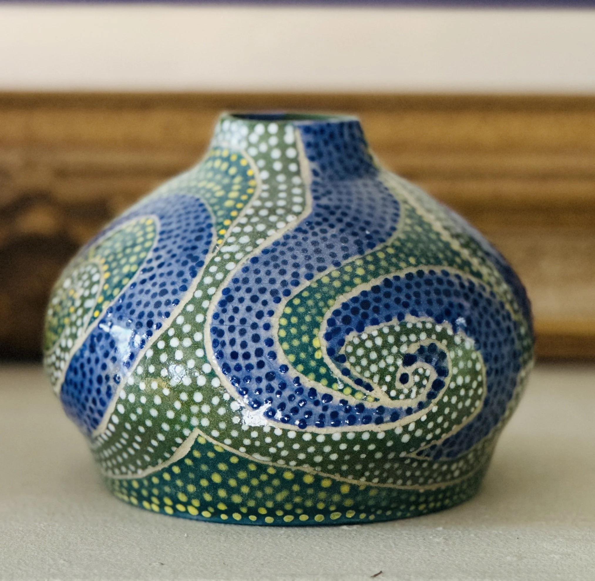 Pointillism swirl vase$40.JPG