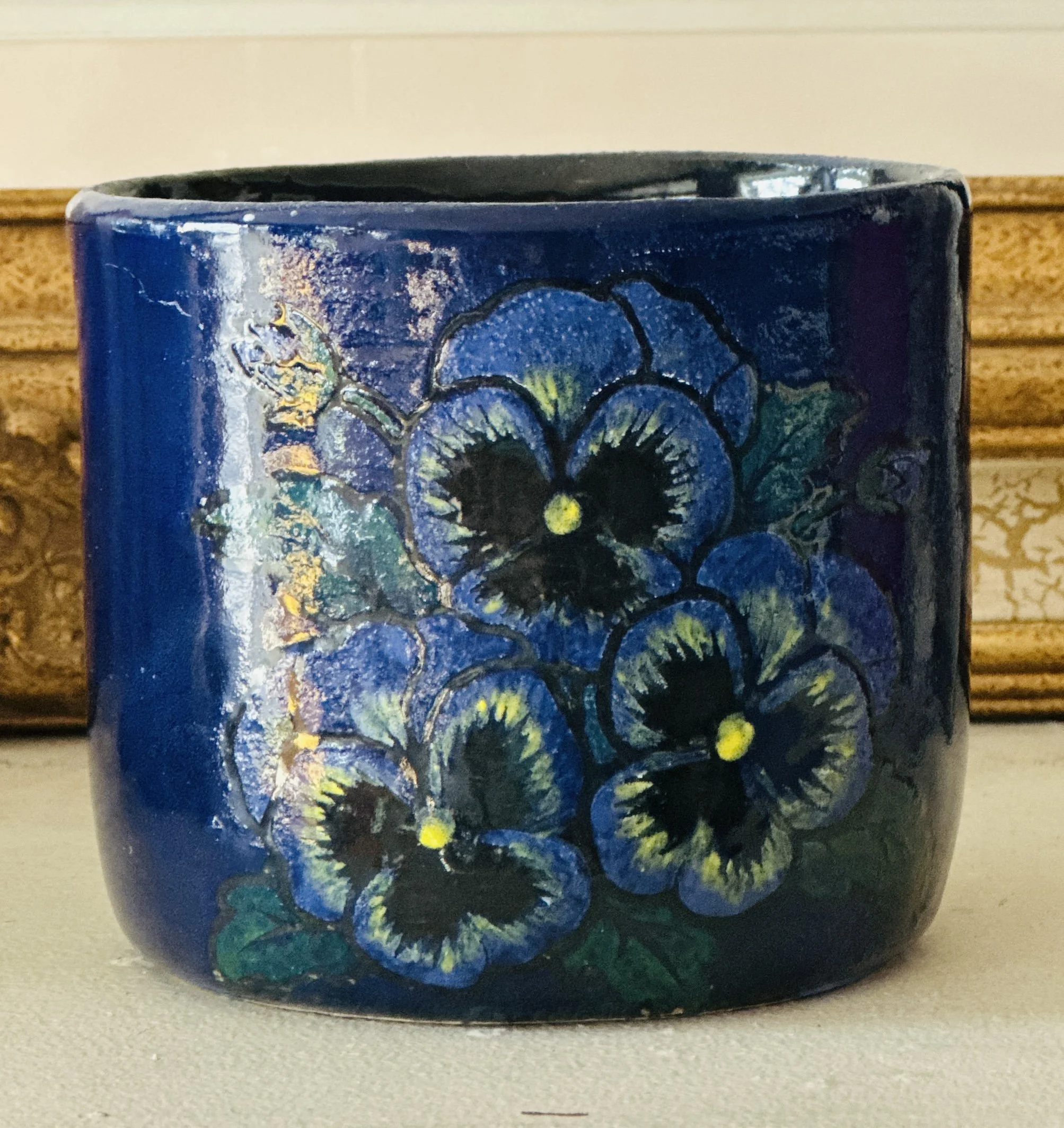Hand painted pansy pot$20 (1).JPG
