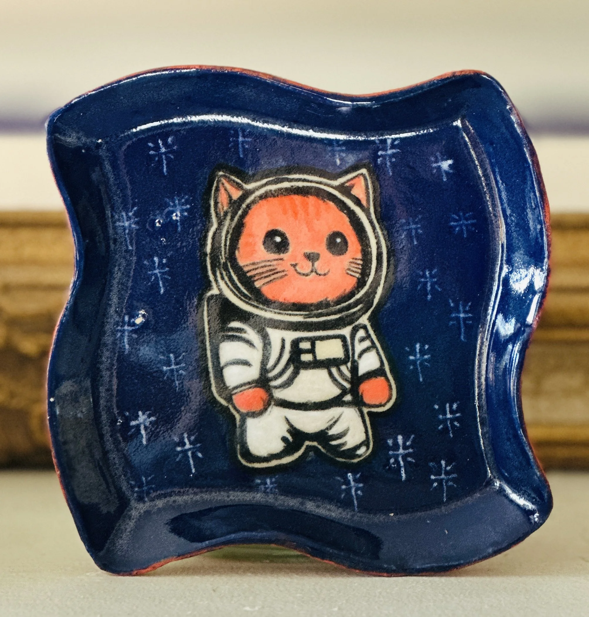 Space cat trinket dish5x5 $30.JPG