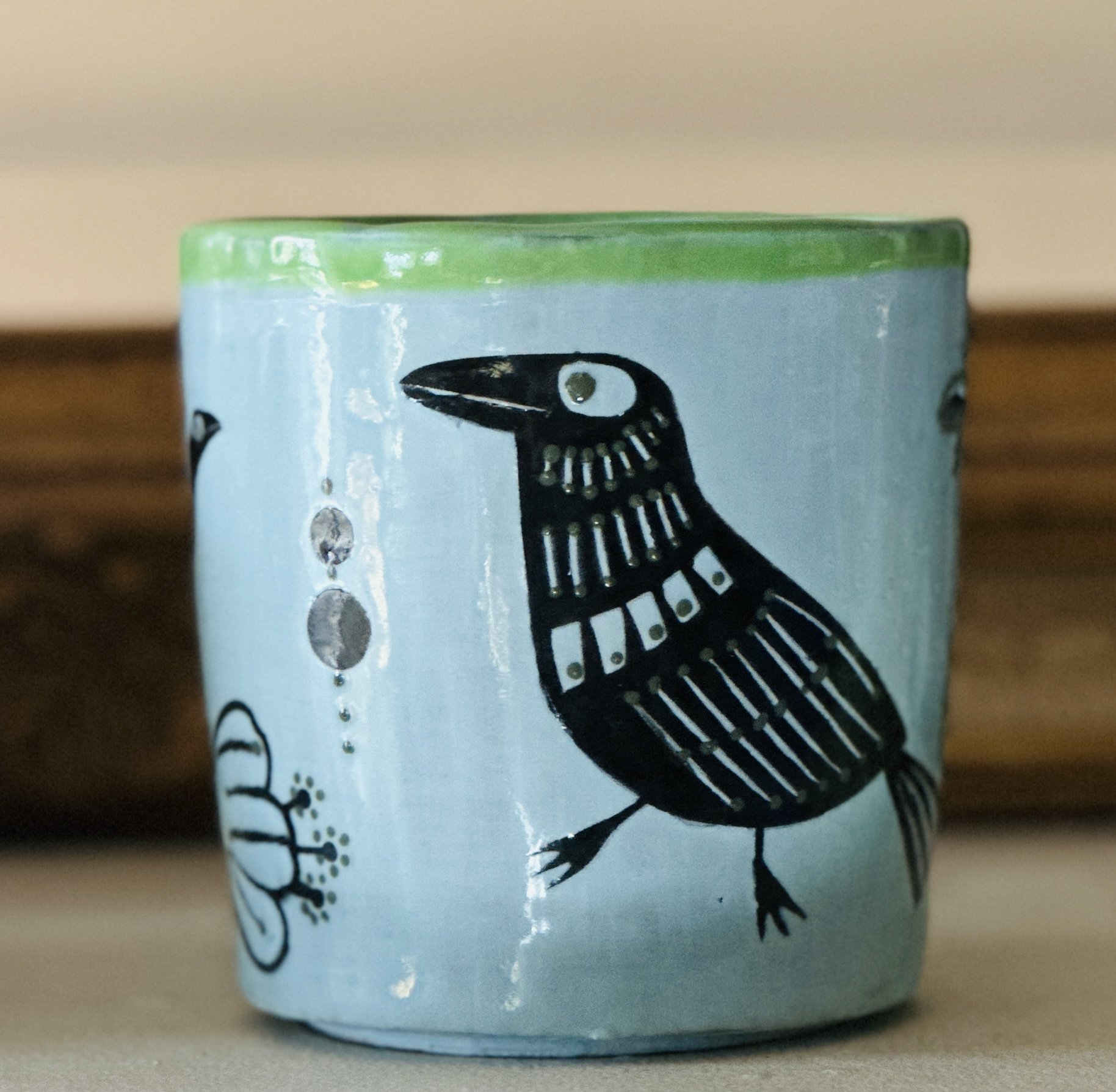 Medium raven pot$25.JPG