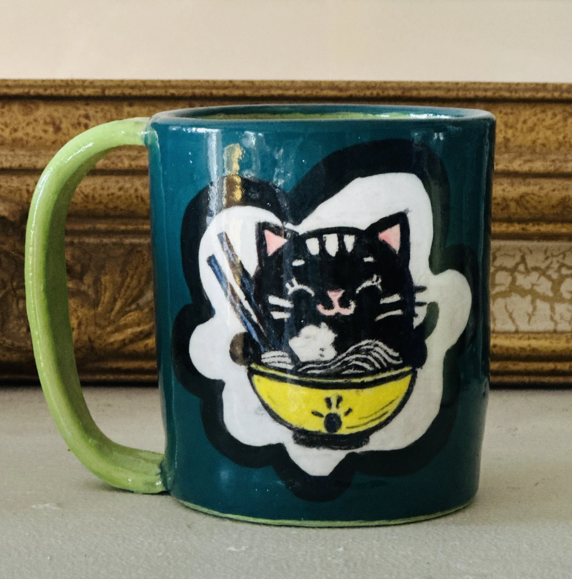 Small Ramen cat mug$20.JPG
