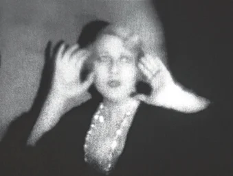 Tamsin Green_Theft_Yellow Room_web.jpg