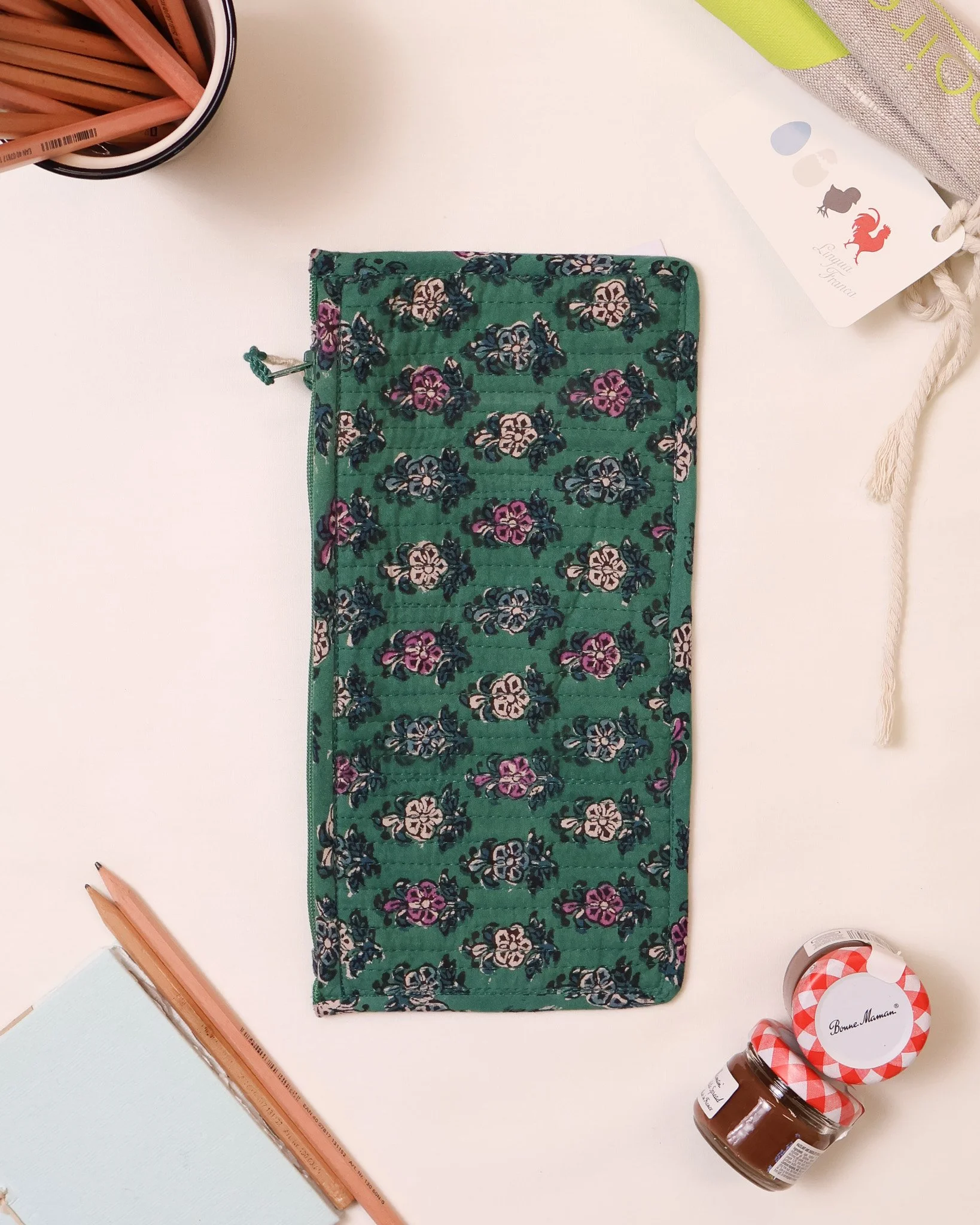 POUCH - GREEN - HERO.jpg