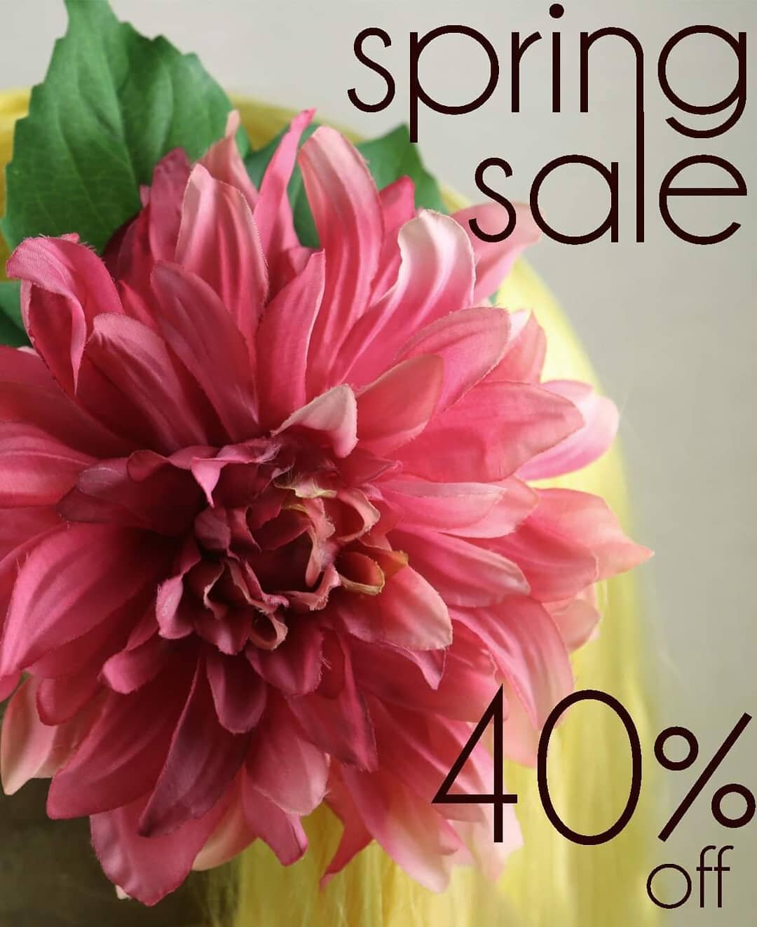 Spring for your hair....now 40% off!
Each one is unique, ethically made and hand crafted! 
#pinuphair #retro #accessories #flowersinherhair #fresh #springhair #pinupgirl #hairclip #boho #floral