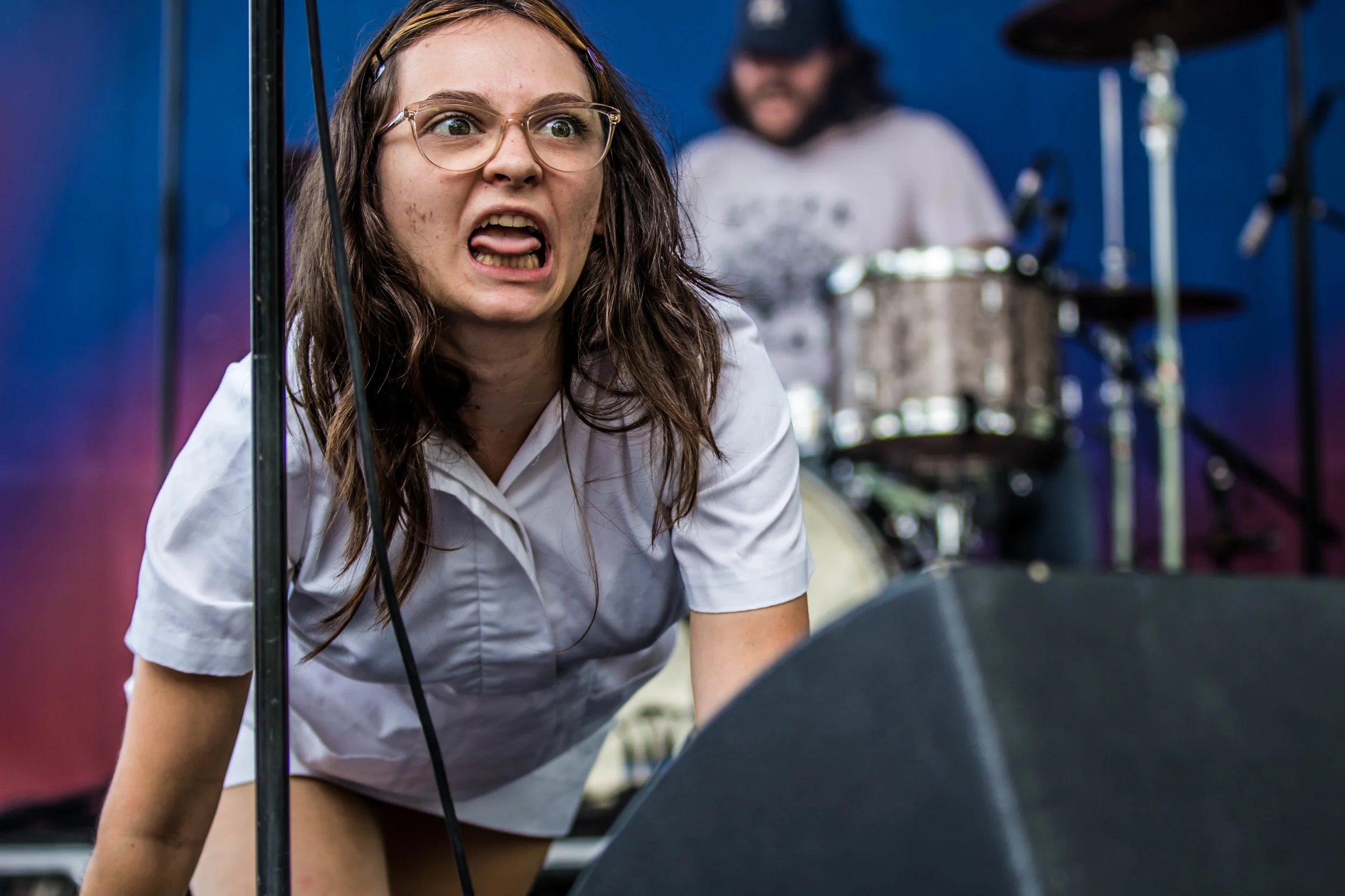 Clementine Creevy crawling onstage