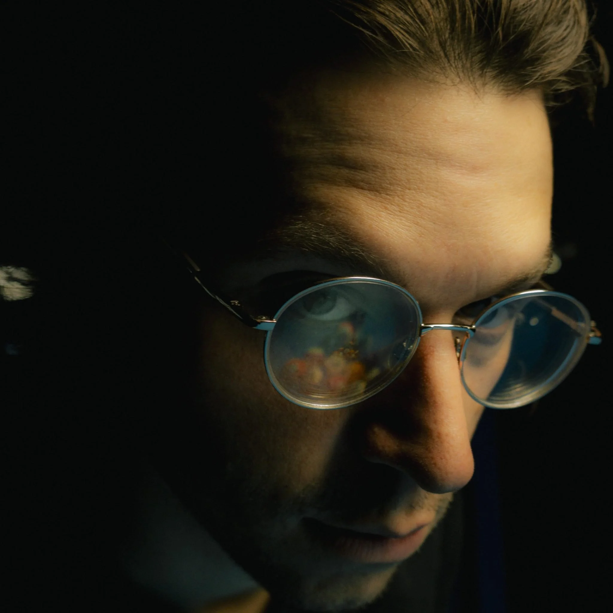 Song Souvenirs and Shooting Straight: Sink into Javier Reyes' New Solo Album, "Shark"