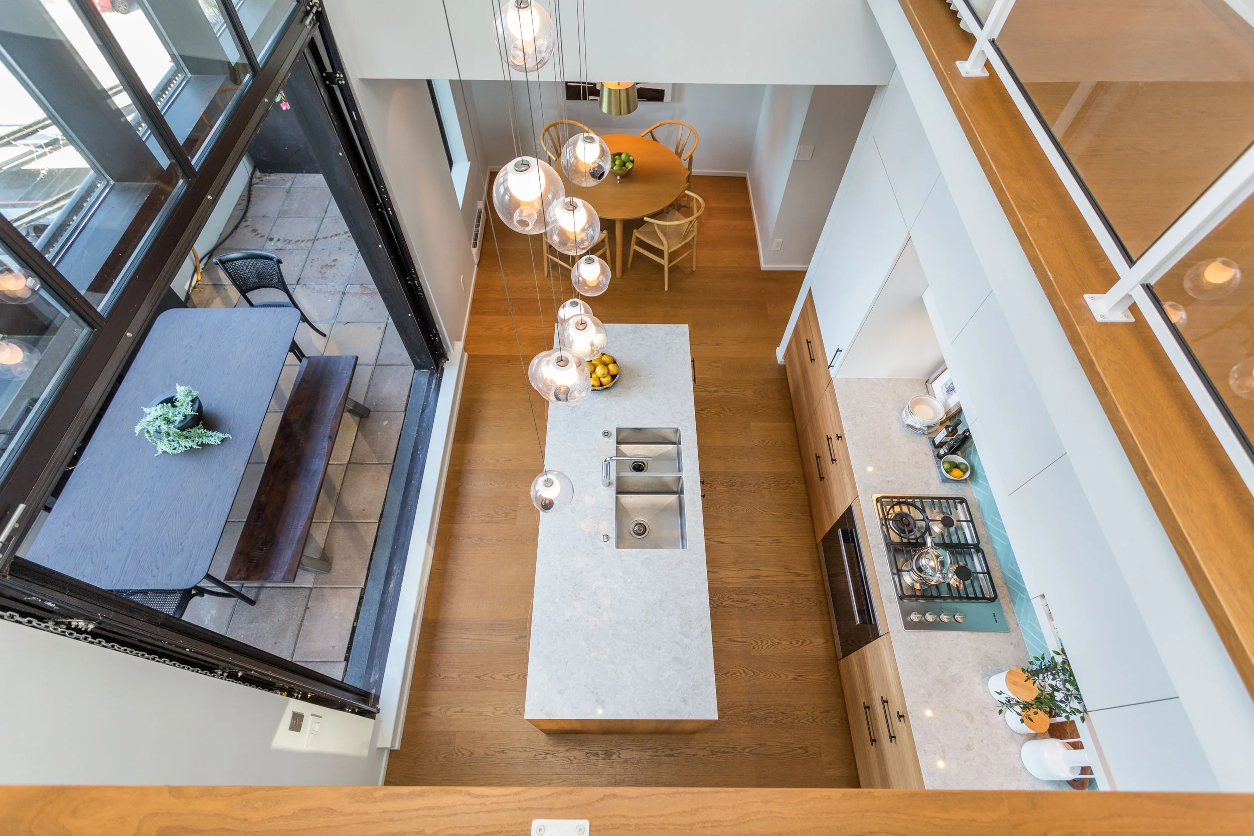 PH 701 531 Beatty St VANCOUVER-11.JPG