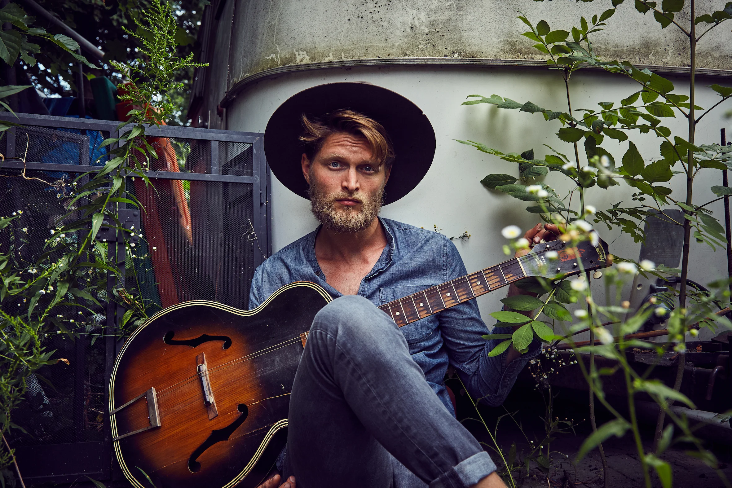 TimMoxam_PromoPhoto2019_Hat_PhotoCreditJenSquires.jpg