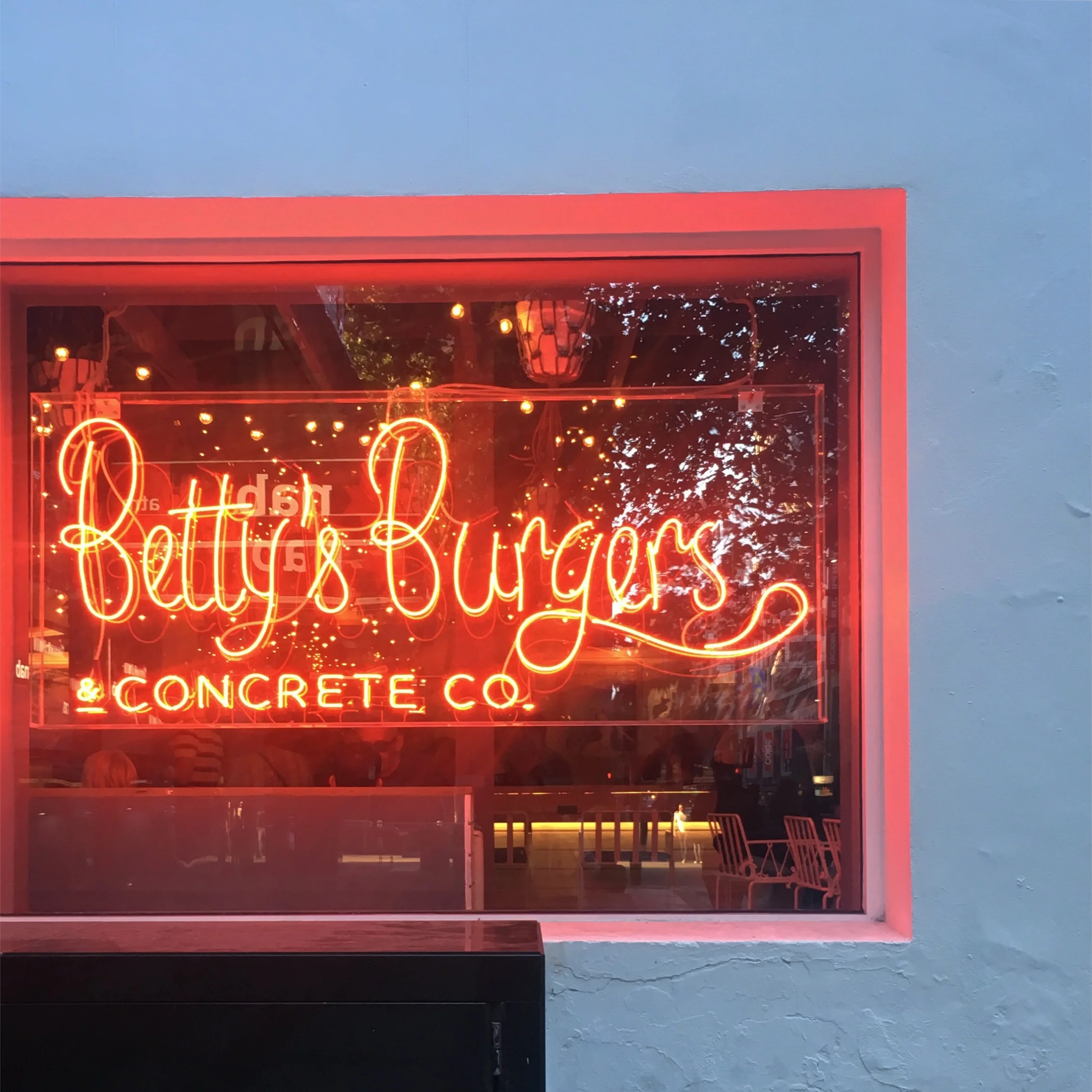 bettysburgers.jpg