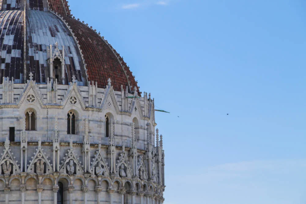 Travel guide Pisa Italy