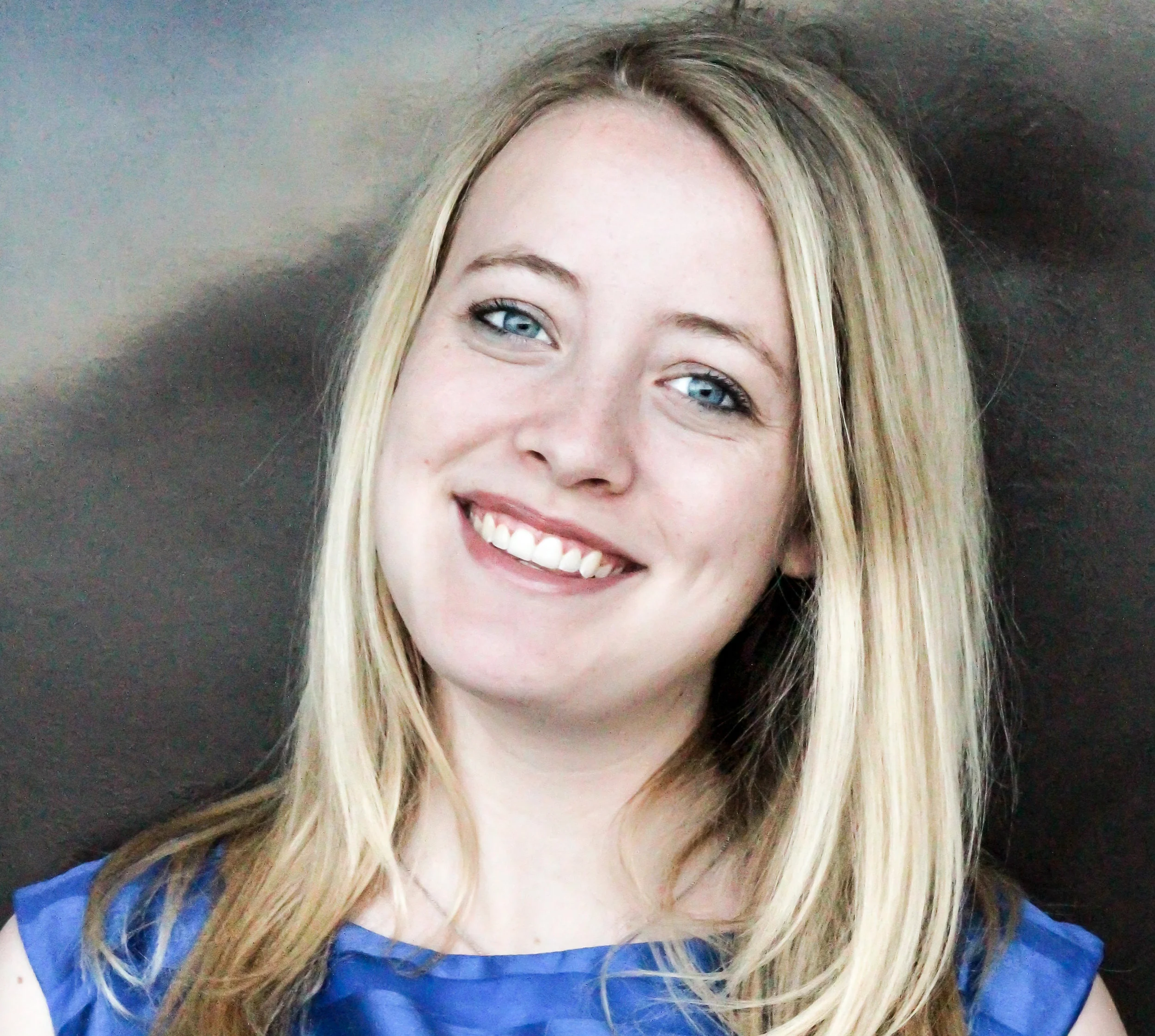 Emily Honzel Headshot 2016 .jpg