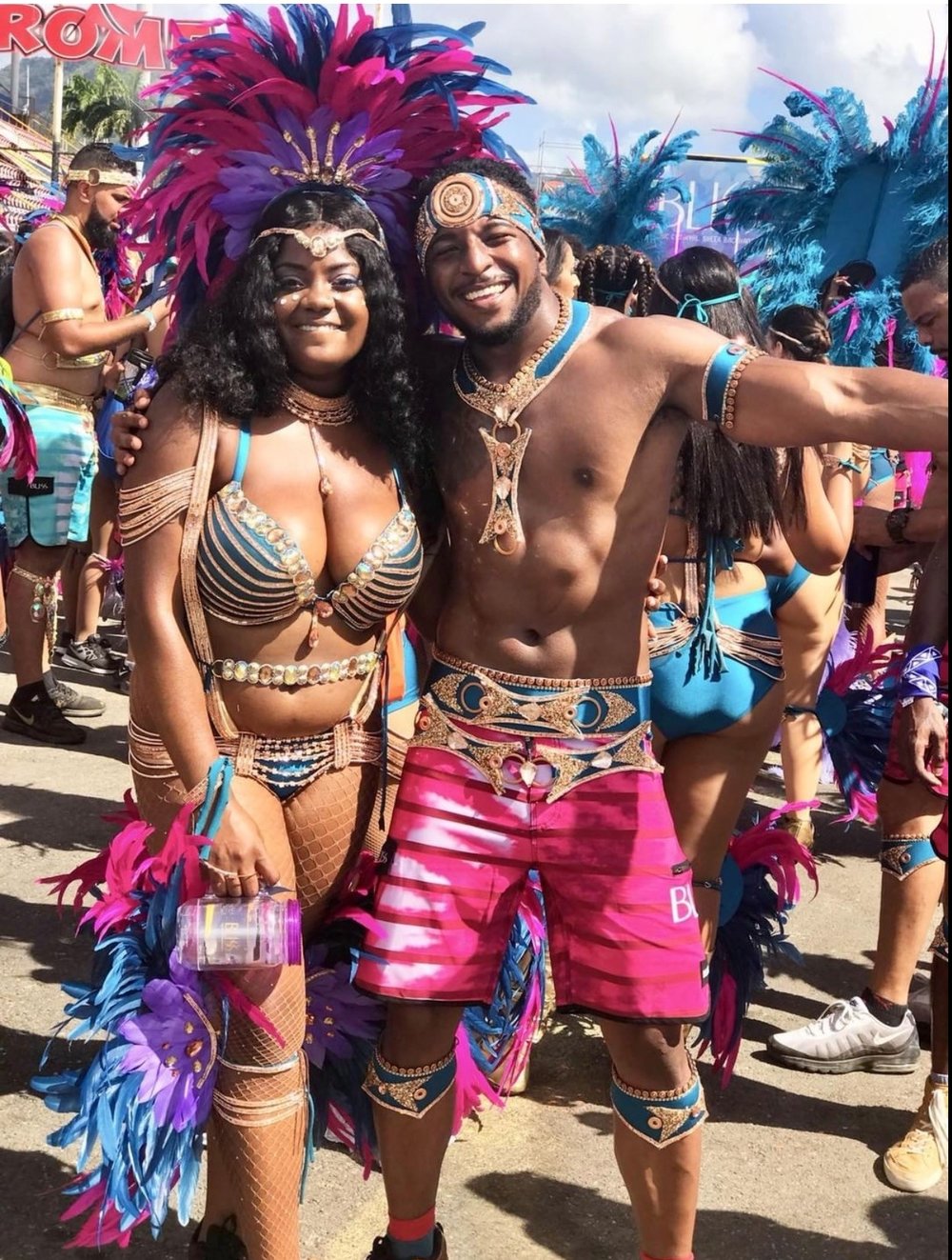  Left:&nbsp;Follower, @ heyyychanelle  celebrating Carnival in Trinidad 😍 