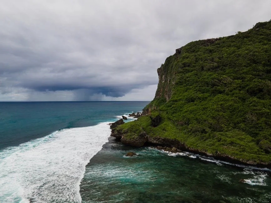 Exploring the Beauty of Ocean Landscapes with Coastal Photography