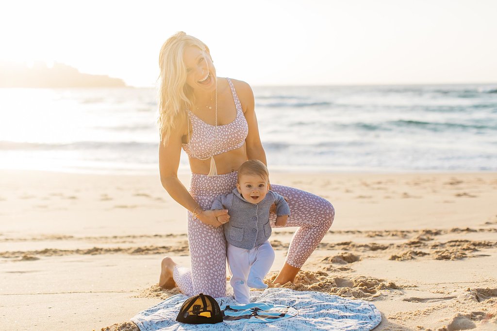 Fitness for Moms by Anna Kooiman - Home Workouts & In-Person  (@strongsexymammas) • Instagram photos and videos