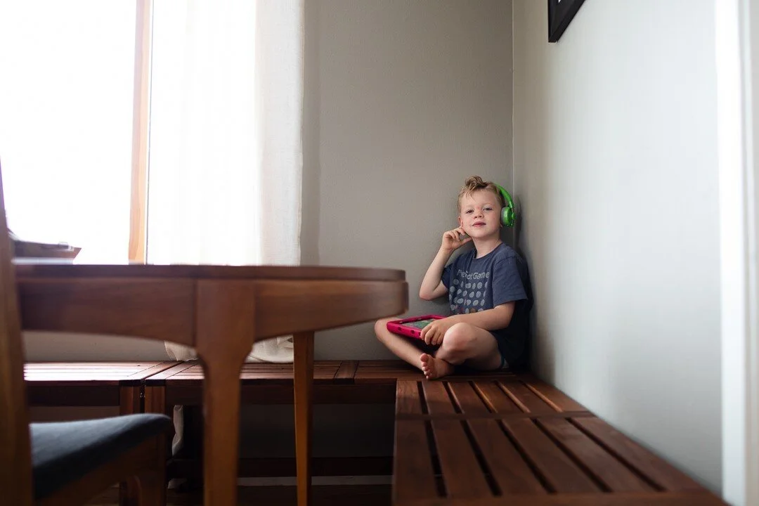 37/100 All you need are stories and a bench. ⠀⠀⠀⠀⠀⠀⠀⠀⠀
⠀⠀⠀⠀⠀⠀⠀⠀⠀
⠀⠀⠀⠀⠀⠀⠀⠀⠀
#lilagrayphotography #100daysofsummer #thedocumentedheart100