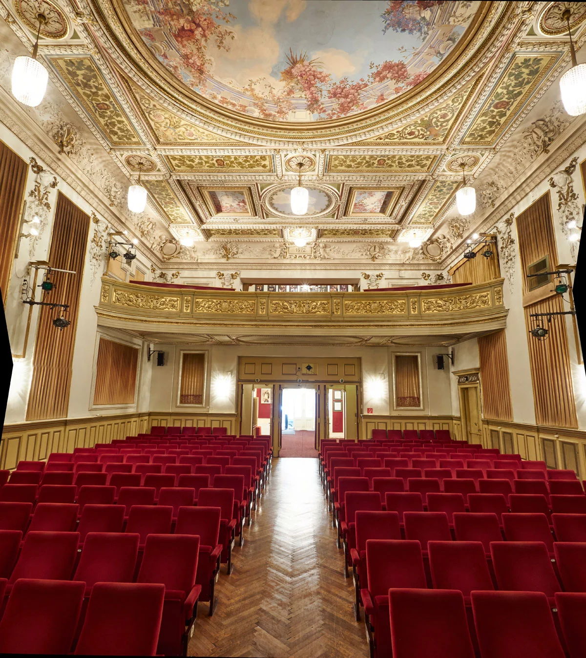 Vienna's English Theatre Photo by Reinhard Reidinger