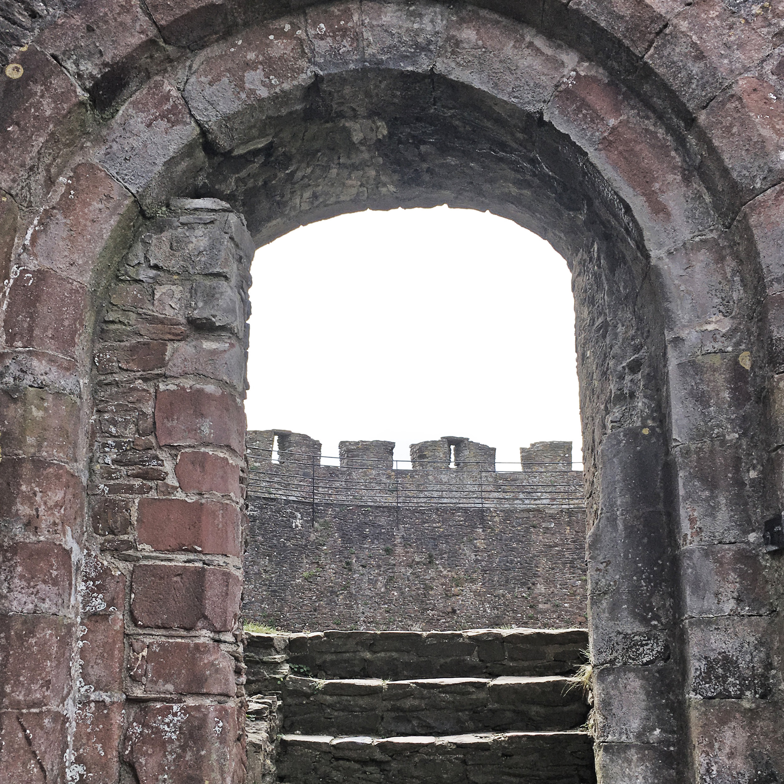 Totnes Castle 04.jpg