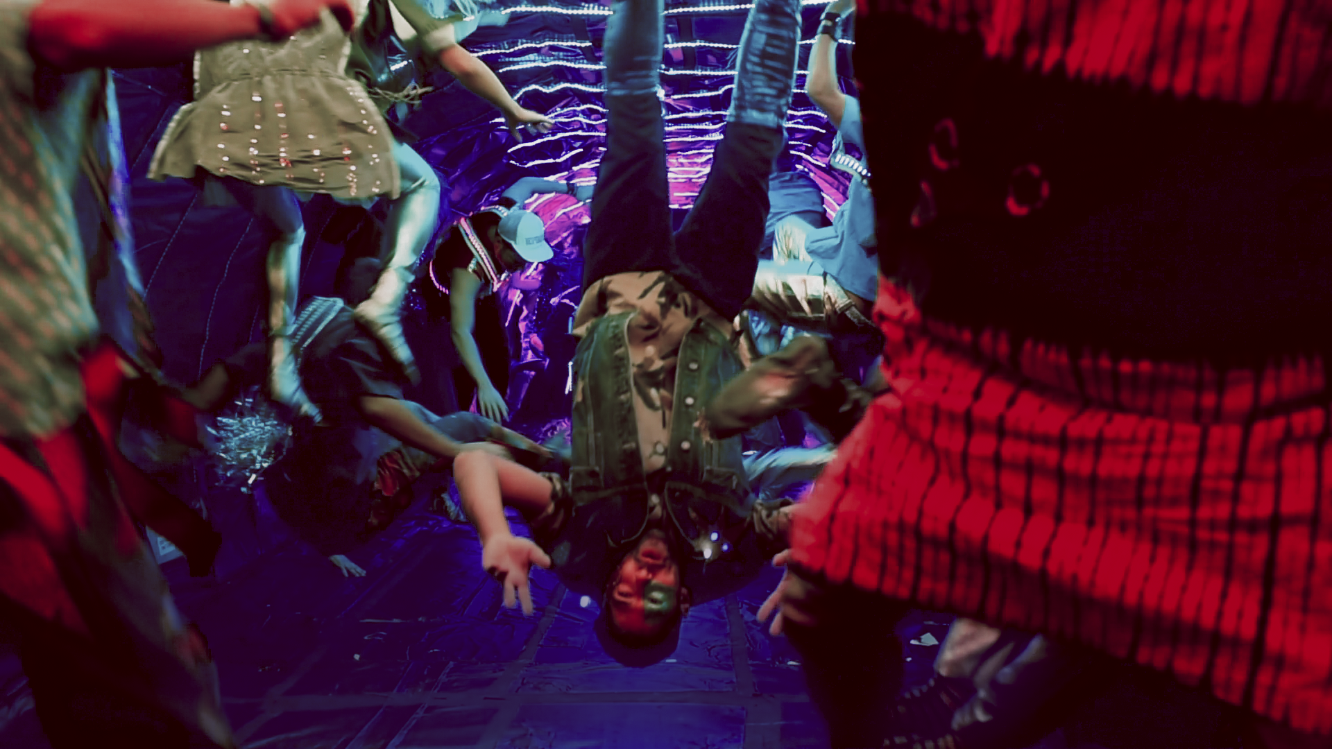 BassDropPRStill2_161116.png