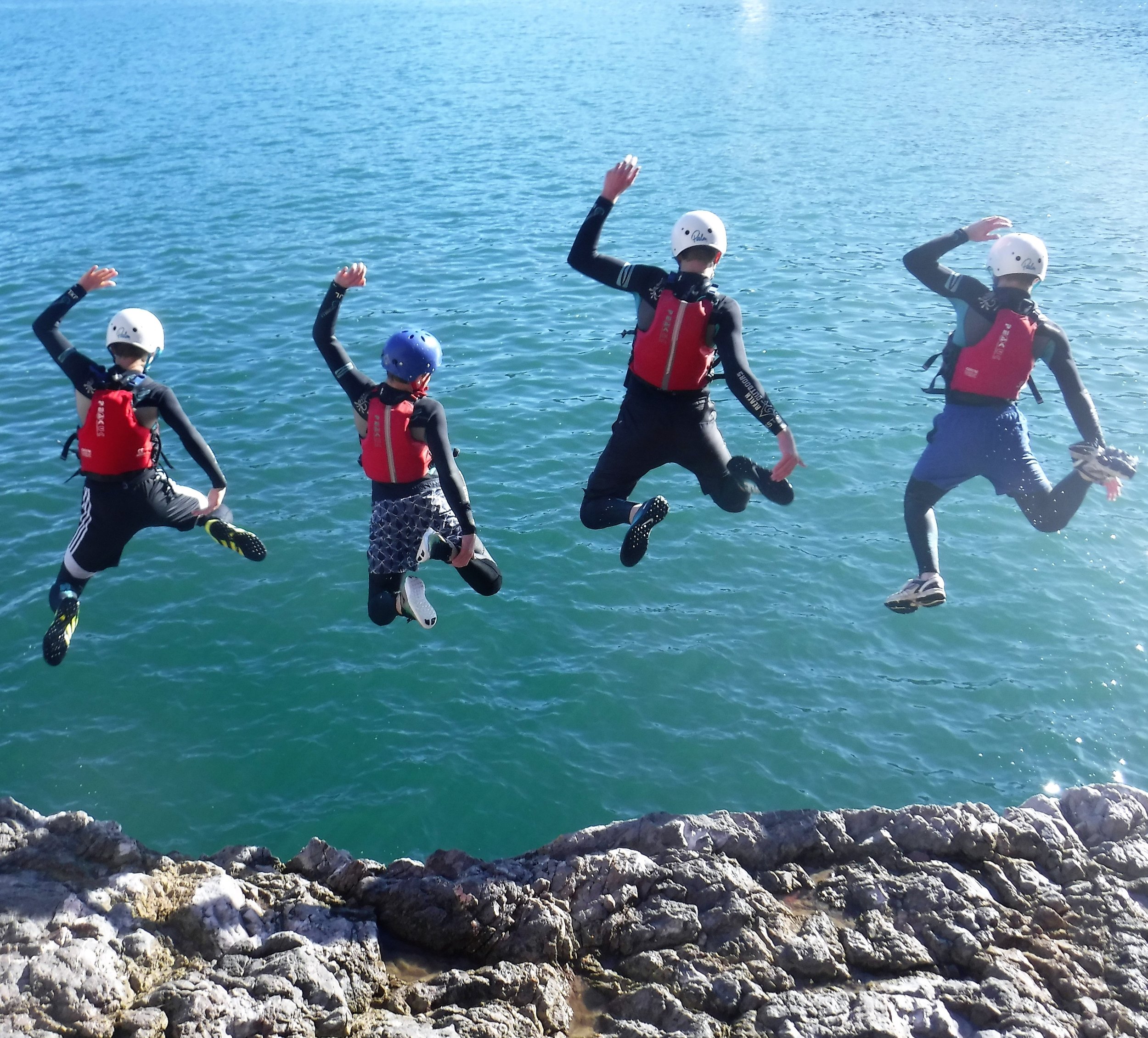 COASTEERING.jpg