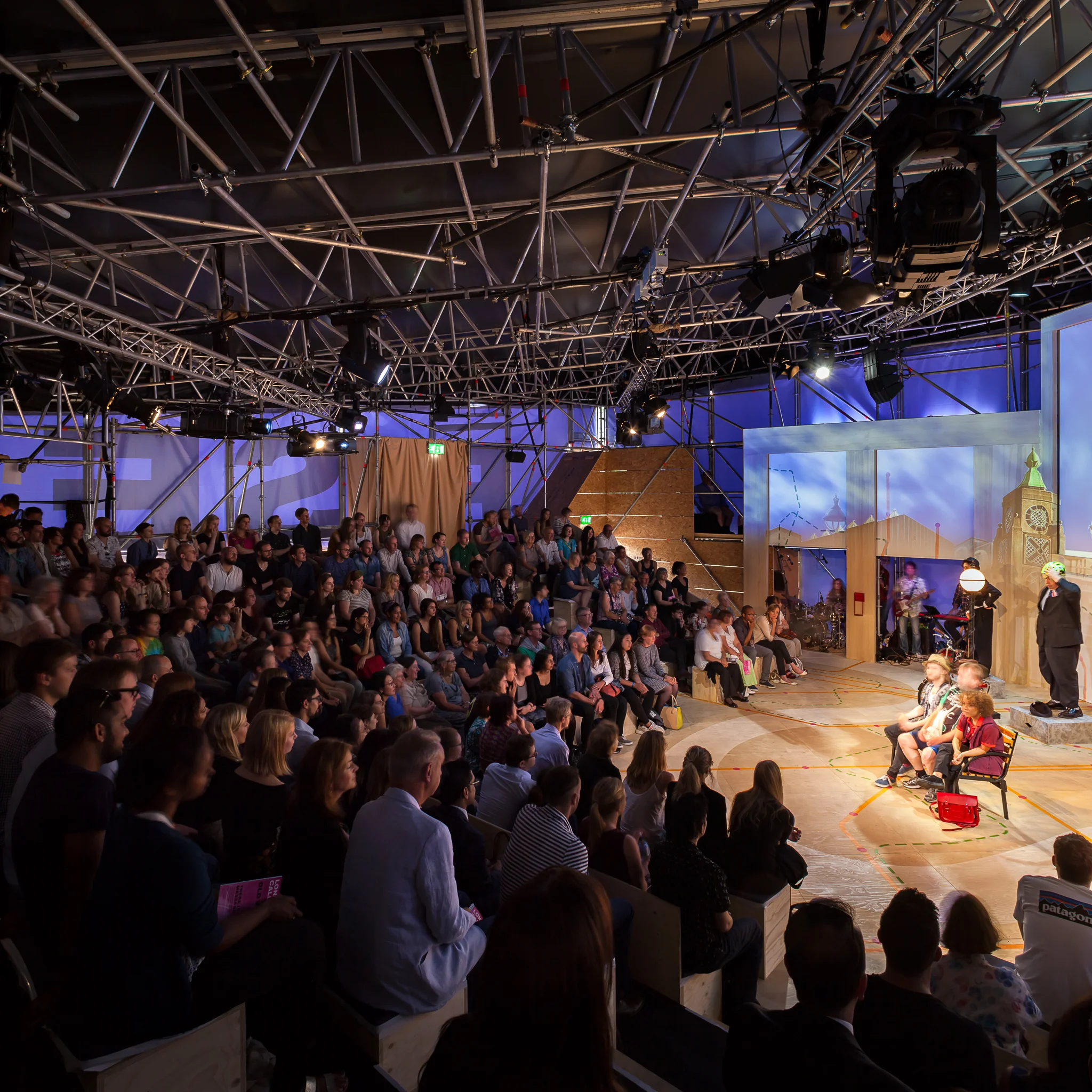 Polysemic-The-OVNV-Old-Vic-New-Voices-RISE Temporary-Theatre-Peter-Landers-Pano_9980_9983.jpg