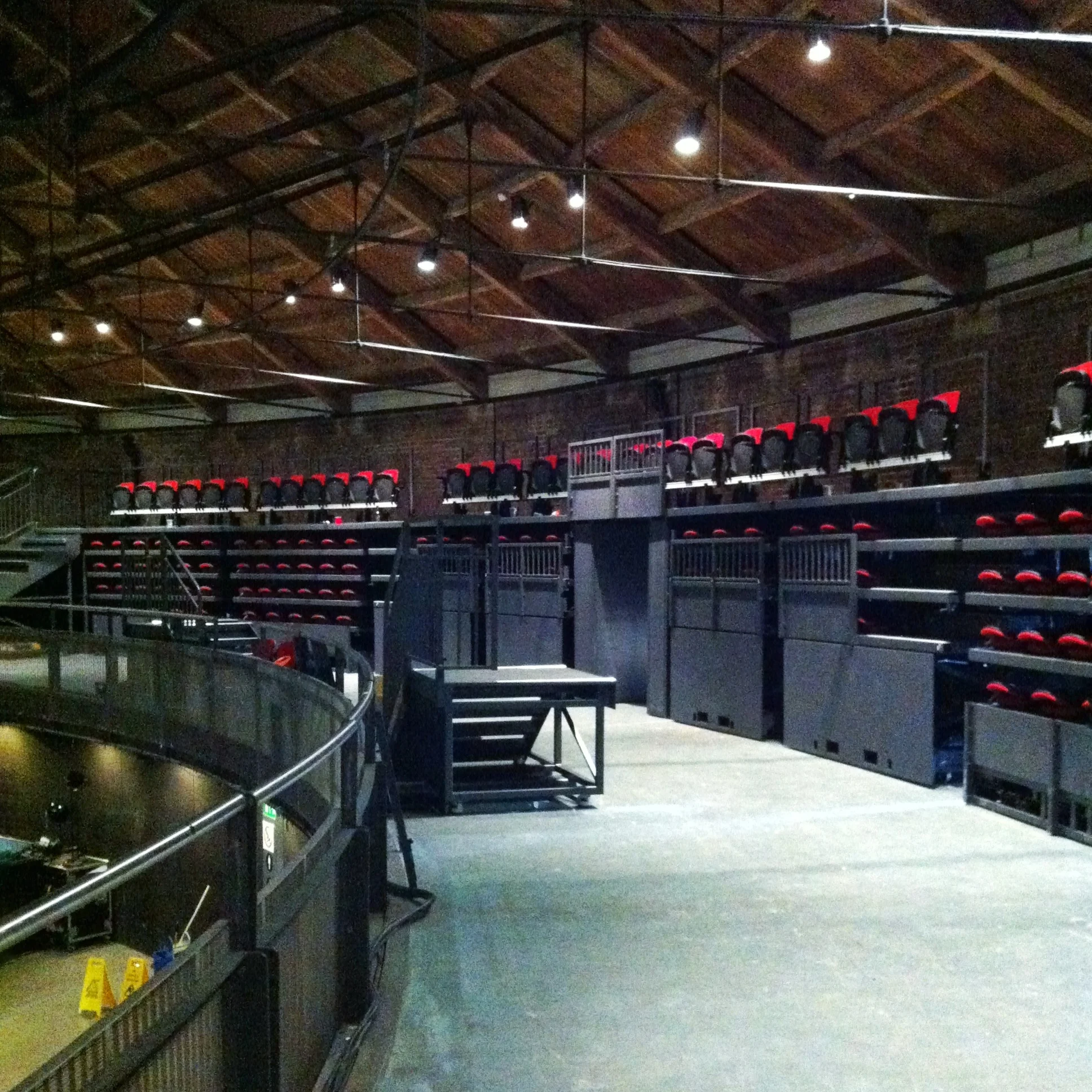 Polysemi-Roundhouse-Retractable-Seating-Balcony-Polysemic-002.jpeg