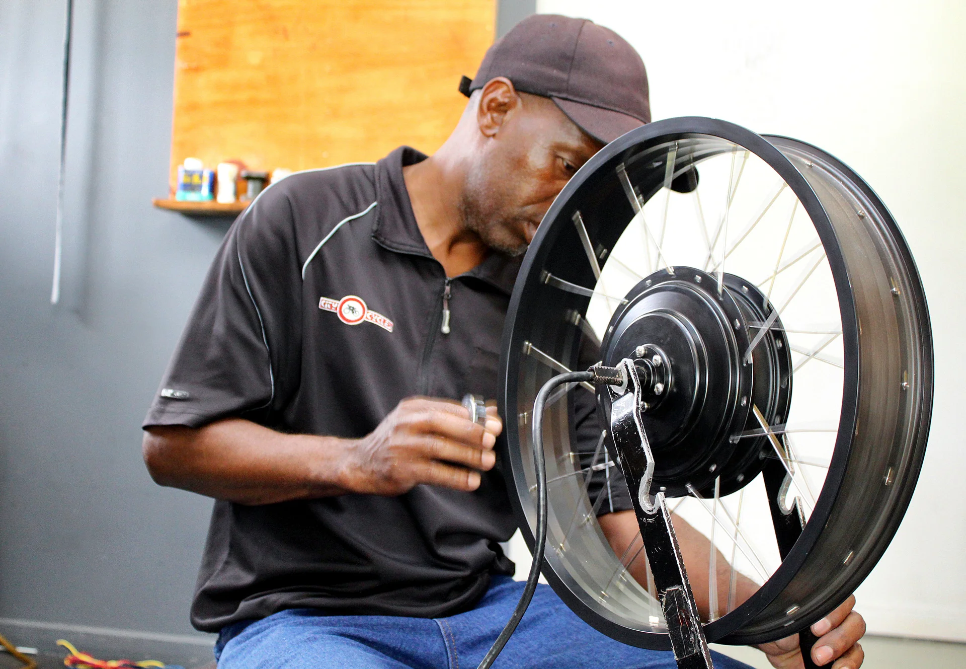 Electric Bicycle artisans 